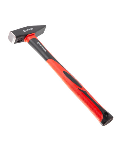 Молоток 500г, ручка з фібергласу INTERTOOL HT-0205