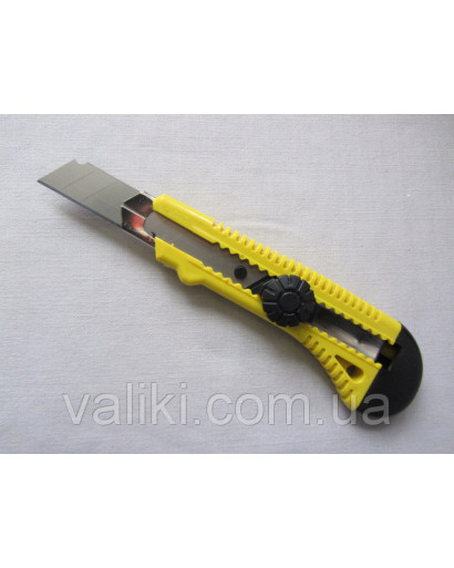 Нож канцелярский 18 мм с железной направляющей FORTUNE